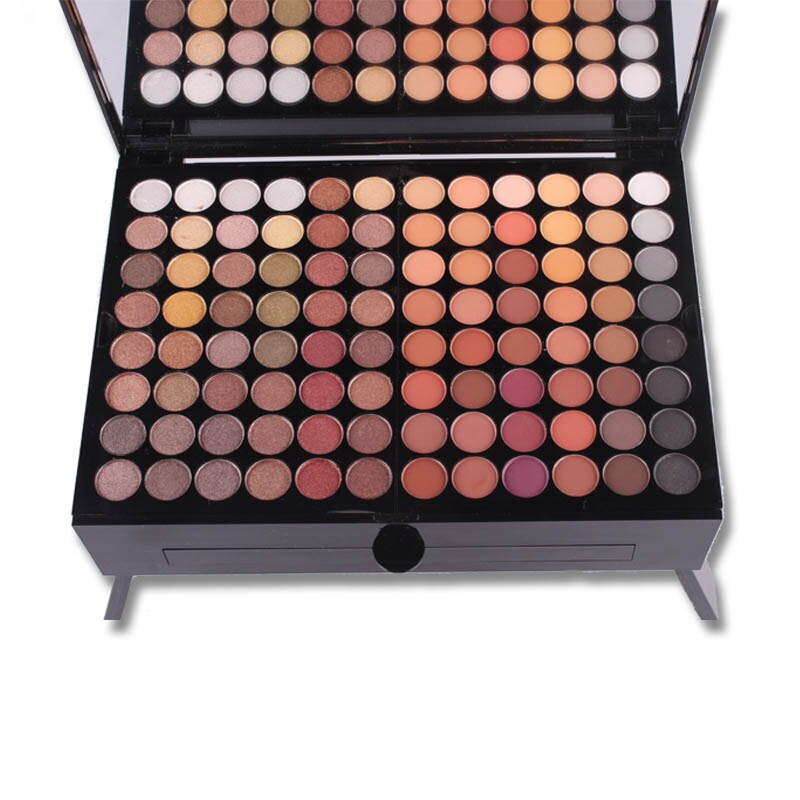 180-colour eyeshadow and blush palette - alternate view 4